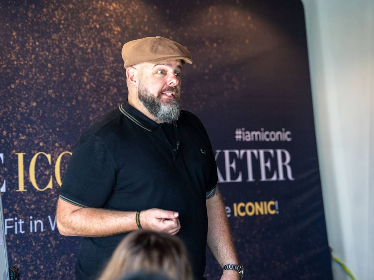 Brett Davis at a live event